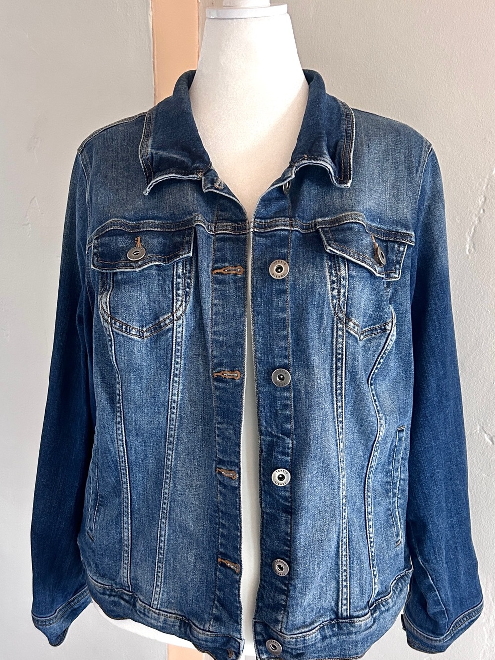 Torrid Classic Blue Denim Jacket Size 3 (22/24) Plus Size